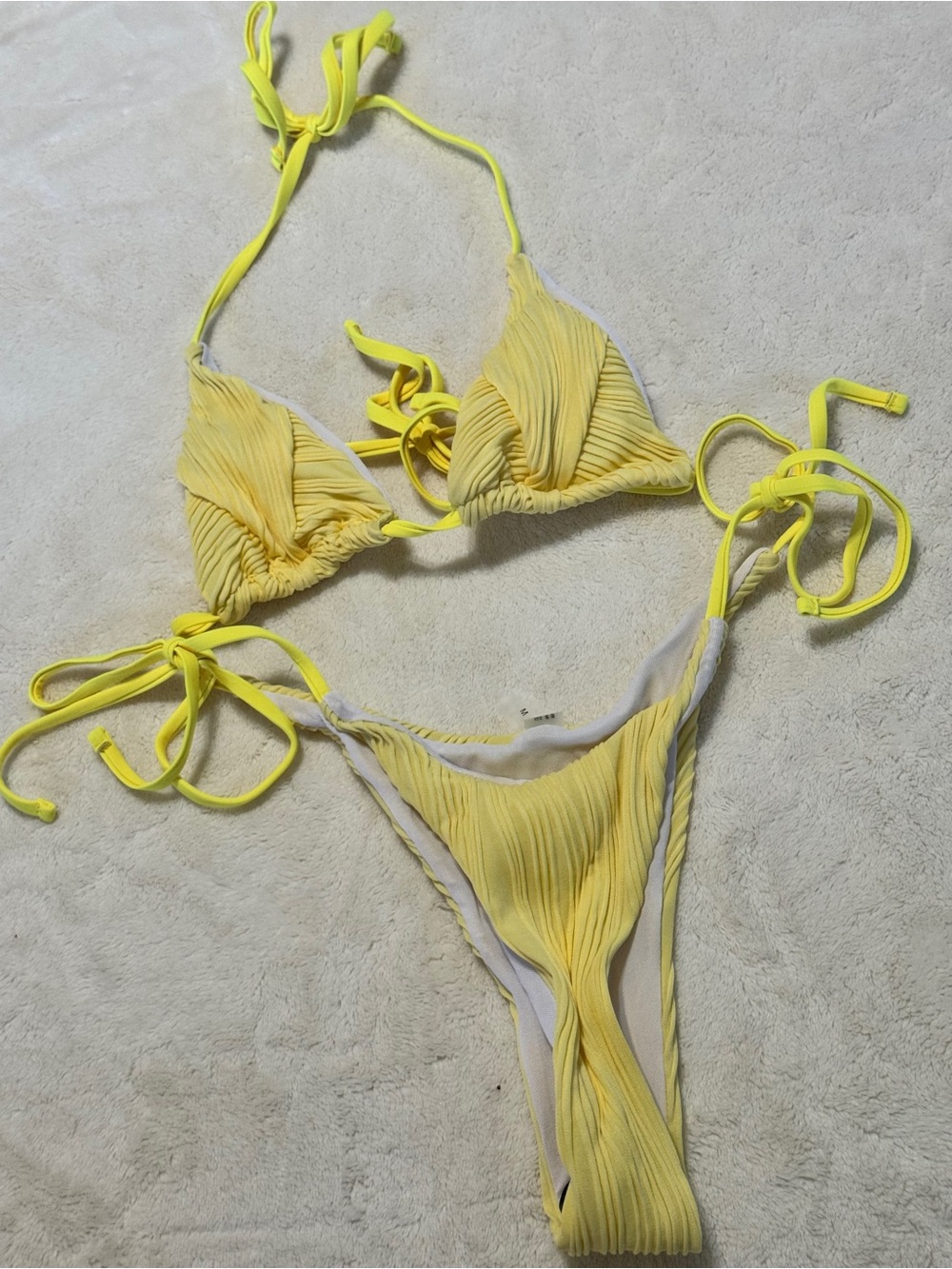 YELLOW SHEIN TEXTURED BIKINI SET—SIZE MEDIUM